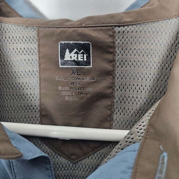 REI Men's XL Nylon Hiking Shirts Bundle Vented Outdoor Fishing Travel Camping - Picture 4 of 16